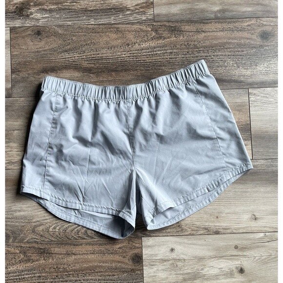 Columbia Pants - Columbia PFG Shorts Womens Large Gray Coral Point II Omni-Shade UPF 30 Nylon